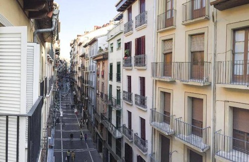 Old Town Apartment | 60 m² Apartment ∙ 1 bedroom ∙ 4 guests