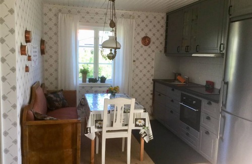 Ellos House | 60 m² House ∙ 2 bedrooms ∙ 5 guests