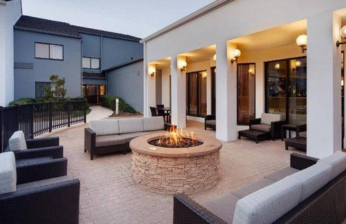 Addison Hotel | 60 m² Hotel ∙ 127 guests