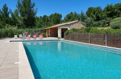 Paradou House | 60 m² House ∙ 2 bedrooms ∙ 6 guests