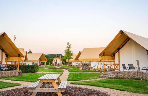 Houthem Resort | 60 m² Resort ∙ 3 bedrooms ∙ 6 guests