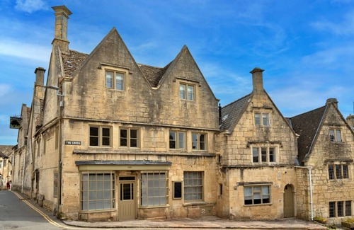 Painswick House | 600 m² House ∙ 9 bedrooms ∙ 24 guests