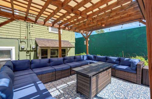 Manitou Springs Villa | 609 m² Villa ∙ 9 bedrooms ∙ 24 guests