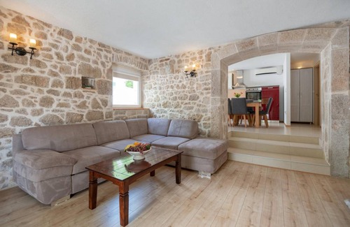 Podbablje House | 61 m² House ∙ 2 bedrooms ∙ 6 guests