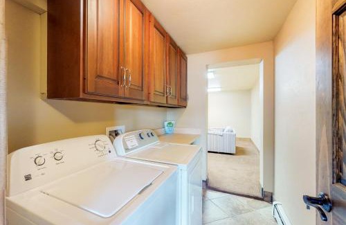 Dillon Apartment | 615 Oro Grande