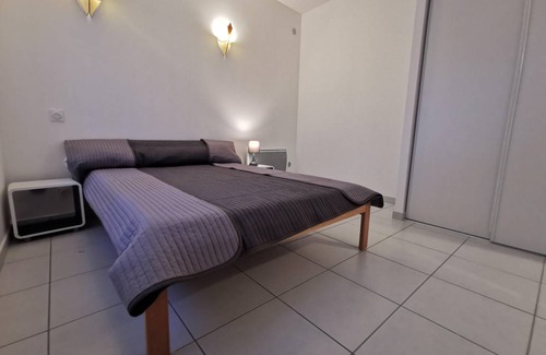 Claret House | 62 m² Gîte ∙ 1 bedroom ∙ 2 guests