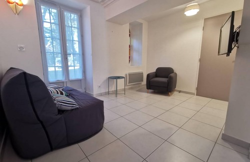 Claret House | 62 m² Gîte ∙ 1 bedroom ∙ 2 guests