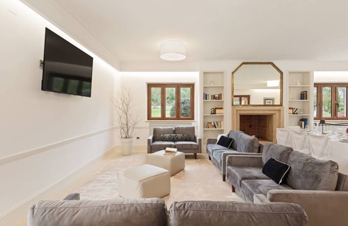 Pontecorvo Villa | 620 m² Villa ∙ 11 bedrooms ∙ 20 guests