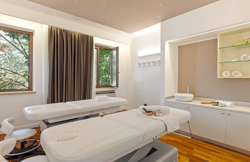 Pontecorvo Villa | 620 m² Villa ∙ 11 bedrooms ∙ 20 guests