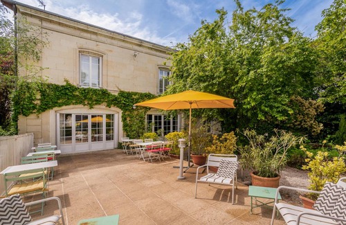 Chatellerault House | 625 m² House ∙ 12 bedrooms ∙ 23 guests