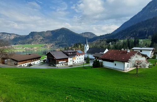 Vorderthiersee Apartment | 63 m² Apartment ∙ 2 bedrooms ∙ 5 guests