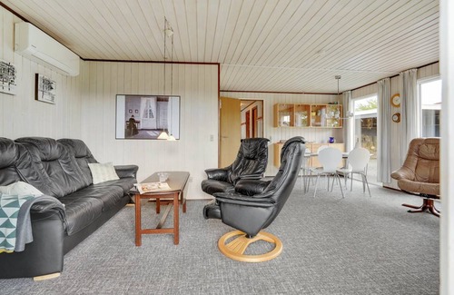 Skastrup Strand House | 63 m² House ∙ 2 bedrooms ∙ 4 guests