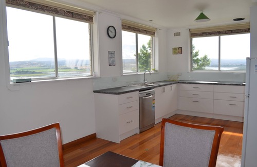 Riverside House | 633WT - Riverview House