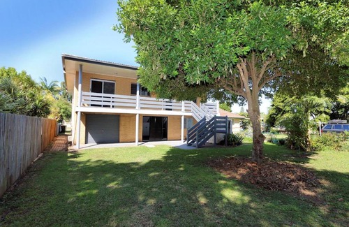 Elliott Heads House | 64 Bathurst Street