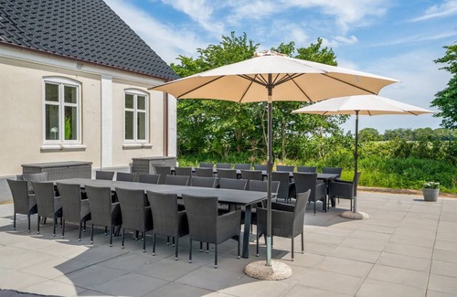 Ballum House | 640 m² House ∙ 12 bedrooms ∙ 32 guests