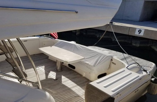 Manorhaven Boat Rental | 65 ft Viking Motor Luxury Yacht ~ 3 Staterooms ~ Entire Boat