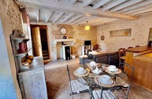 Saint-Parize-le-Chatel House | 65 m² House ∙ 1 bedroom ∙ 4 guests