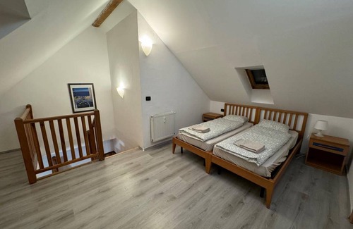 Karlin Apartment | 65 m² Apartment ∙ 1 bedroom ∙ 4 guests