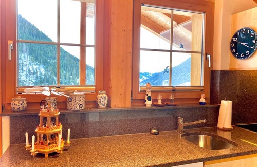 Monstein Apartment | 65 m² Apartment ∙ 2 bedrooms ∙ 5 guests