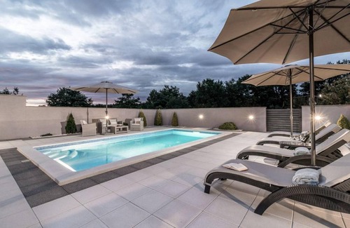Divsici House | 66 m² House ∙ 2 bedrooms ∙ 6 guests