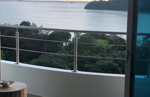 Playa Bonita Village Apartment | 6F Premier Corner Unit - Breathtaking Ocean Views
