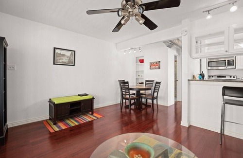Austin Condo | 6th Street Clarksville Cutie
