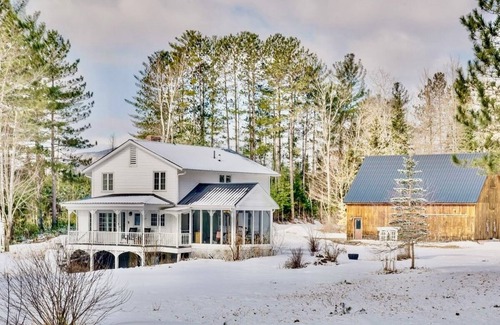 Guildhall House | 7-bed home in beautiful Guildhall with WiFi, AC, on 150 acres, Mountain Views