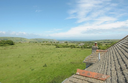 Langton Matravers Cottage | 7 bedroom accommodation in Acton, near Langton Matravers