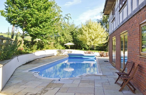 Montgomery Cottage | 7 bedroom accommodation in Montgomery