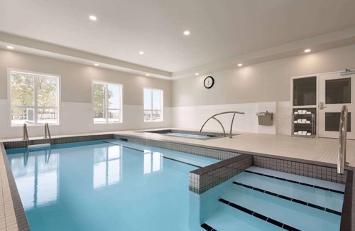Rutland Hotel | 700 m² Hotel ∙ 2 bedrooms ∙ 127 guests
