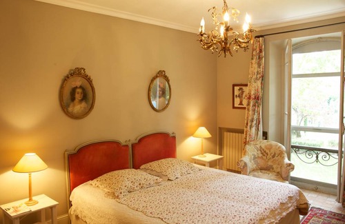 Moules House | 700 m² House ∙ 11 bedrooms ∙ 18 guests