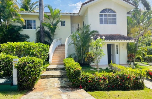 Urbanizacion Tavarez Villa | 700 m² Villa ∙ 7 bedrooms ∙ 14 guests