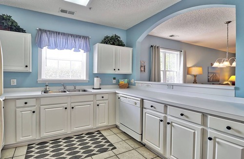 North Myrtle Beach Condo | 711 Ironwood - Barefoot Resort Rentals