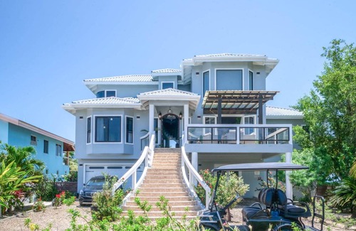 Plantation Villa | 725 m² Villa ∙ 4 bedrooms ∙ 10 guests