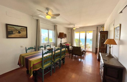 Calella de Palafrugell Apartment | 74 m² Apartment ∙ 3 bedrooms ∙ 6 guests
