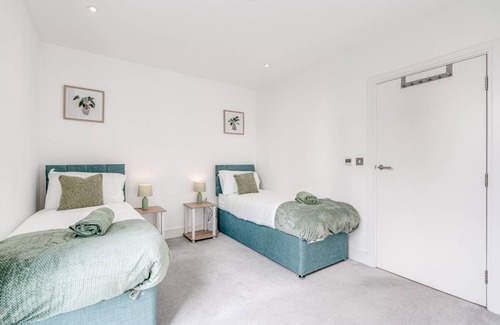 St. Mary's Park Apartment | 75 m² Apartment ∙ 2 bedrooms ∙ 4 guests