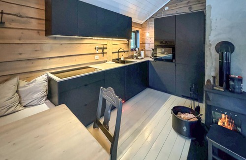 Ljosland House | 75 m² House ∙ 2 bedrooms ∙ 8 guests