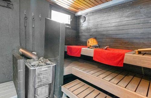 Saaksmaki House | 75 m² House ∙ 1 bedroom ∙ 5 guests