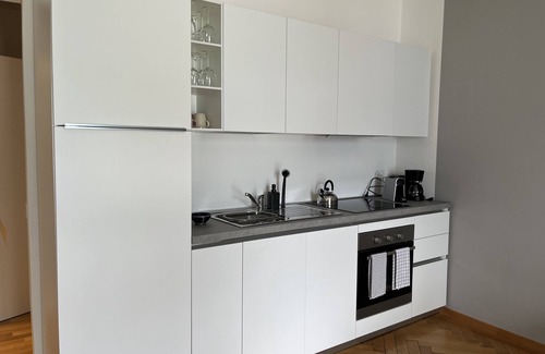 Melide House | 76thelakehouse