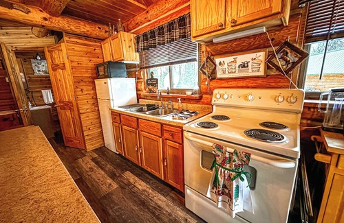 Bruce Crossing Cabin | 78 Acre Northwoods Paradise! The ultimate secluded getaway near Bond Falls!