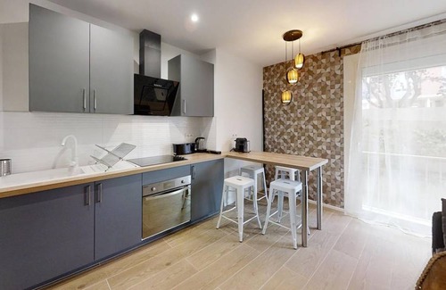 Toulouse South-East Resort | 79 m² Private room ∙ 1 bedroom ∙ 1 guest