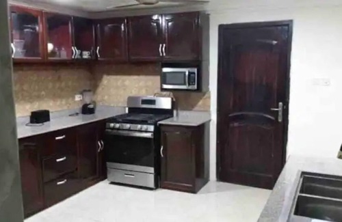 Cape Coast House | 7bed, 5bath Villa by Castle, Kakum, UCC and Elimina