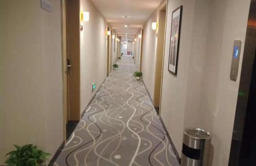She County Hotel | 7Days Premium·Sheixian Longguan Street Beiguan Primary School