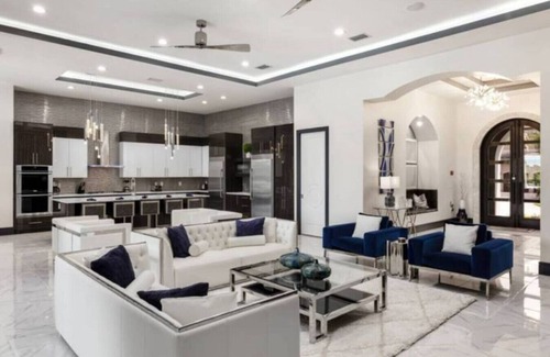 Reunion House | 8/Bed 10/Bath Luxury Golf Resort Mansion