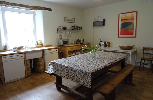 Great Fryup Dale Cottage | 8 bedroom accommodation in Kildale, near Stokesley