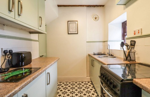 Haworth Cottage | 8 LUNE STREET, pet friendly, character holiday cottage in Haworth