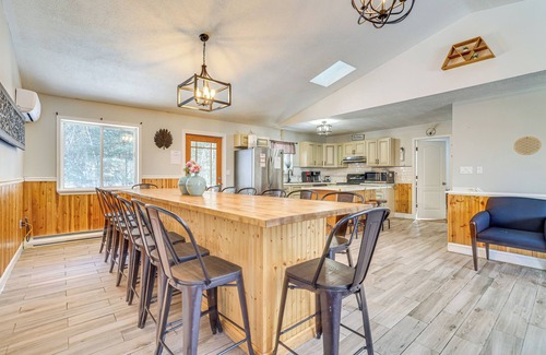 White Mills Cottage | 8 Mi to Lake Wallenpapack: Gem w/Deck & Game Room