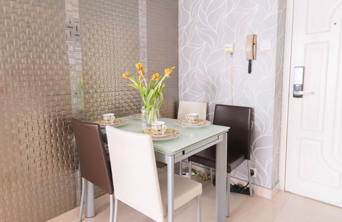 Wan Chai Apartment | 8 mins HKCEC, 5mins MTR, nr Causeway Bay