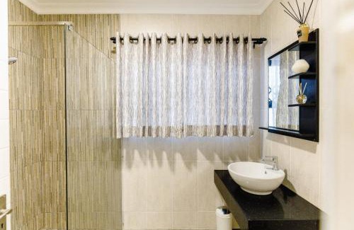 Umtentweni Bed & Breakfast | 8 On Eagle Bed & Breakfast Room 4