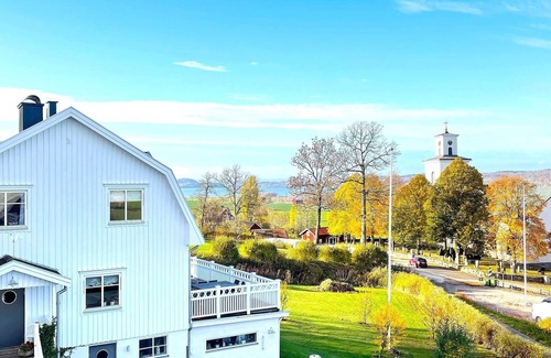 Huskvarna House | 8 person holiday home in HuskvarnA
